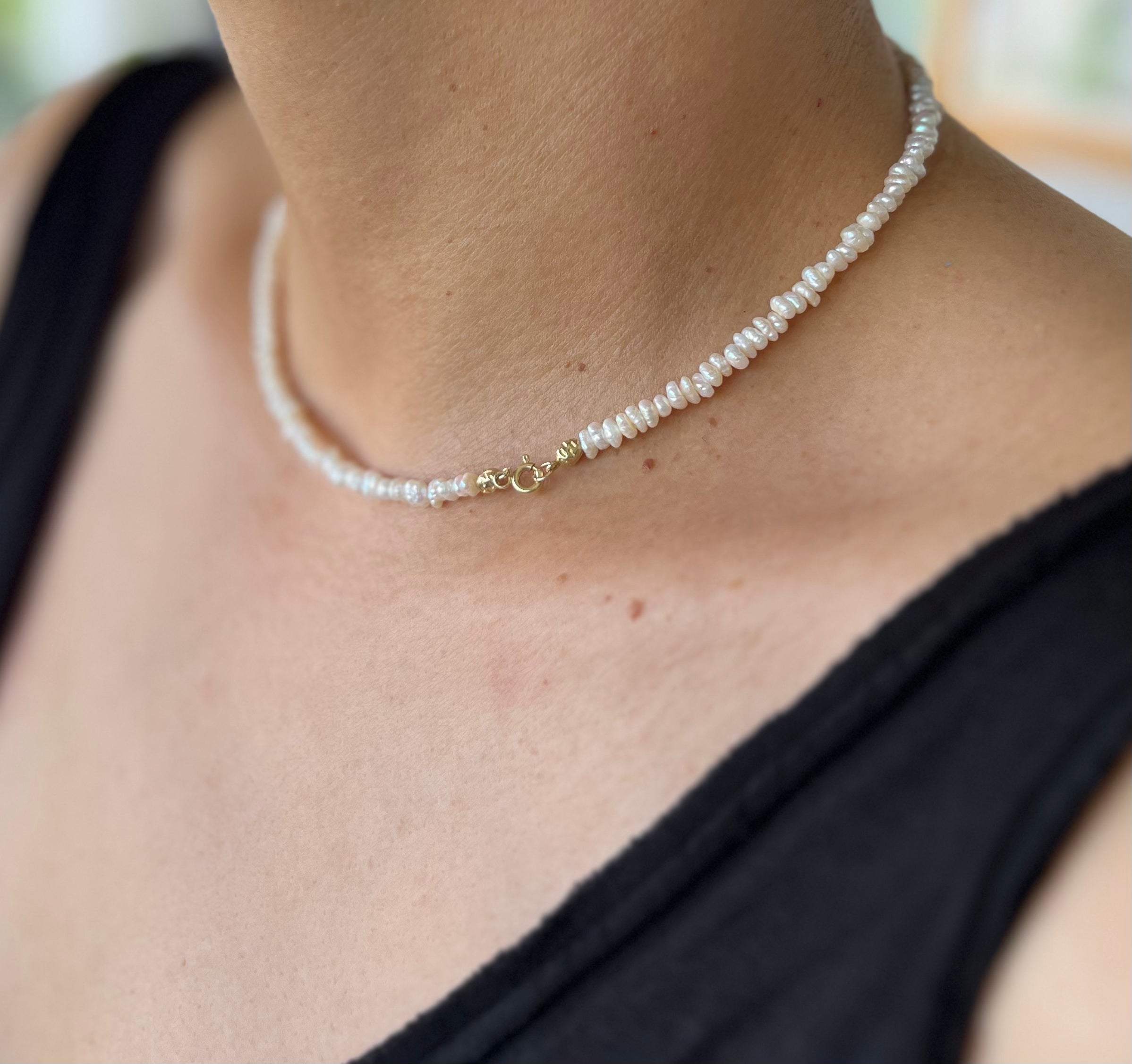 Red Amulet Pearl Necklace